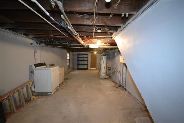 Building Photo - 4035 D'Hemecourt St