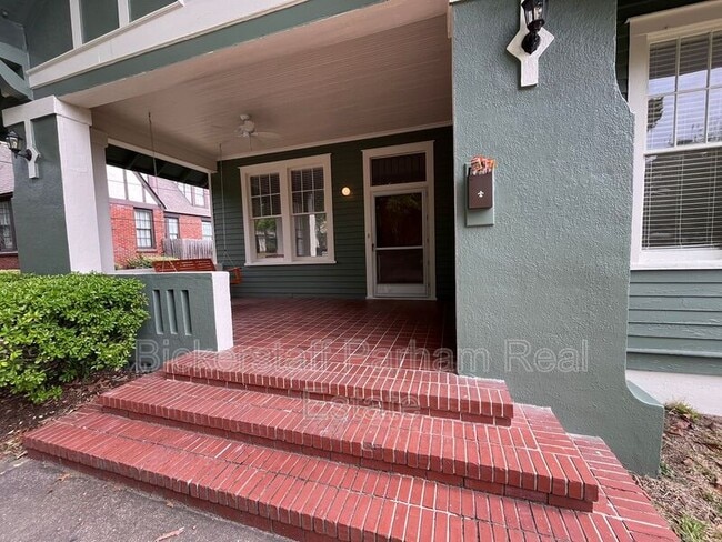 Building Photo - 1310 Stark Ave