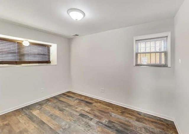 Building Photo - 4988 N Elston Ave