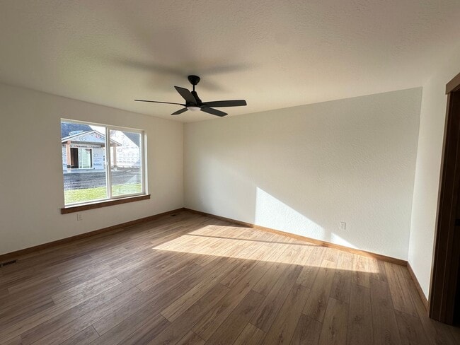 Building Photo - Brand New Rathdrum Home