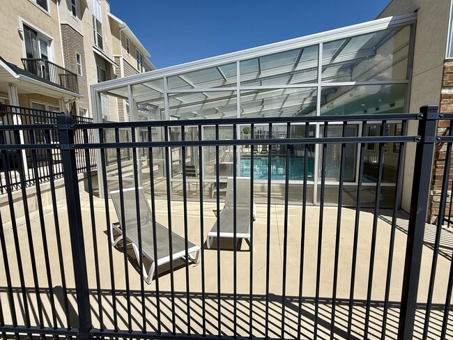 Building Photo - 1063 S 2760 E