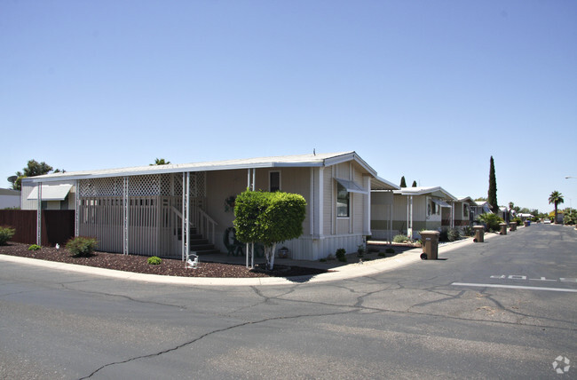 Building Photo - Phoenix North Mobile Home Park