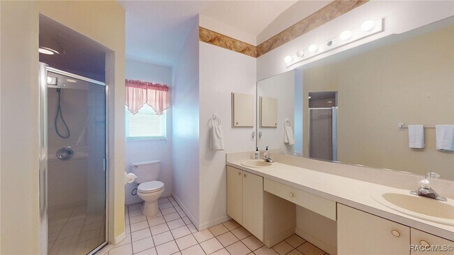 Building Photo - 761 W Sunbird Path