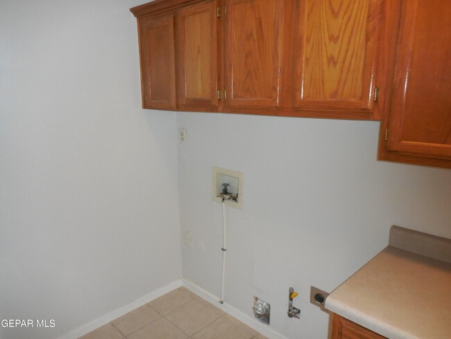 Building Photo - 356 Jardin Bello Ave