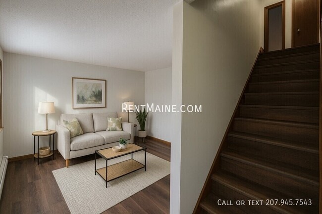 Building Photo - 2 Hartley St