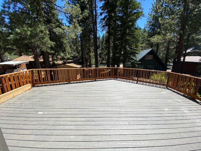 Building Photo - 293 Forest Trail