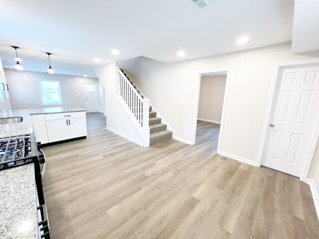 Building Photo - SOUTH BROADRIPPLE - 4 BR/2BA LIKE BRAND NEW!