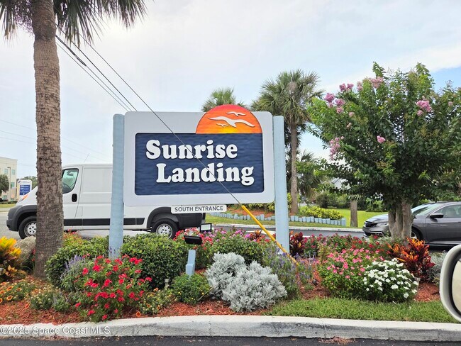 Building Photo - 7300 N Cocoa Blvd