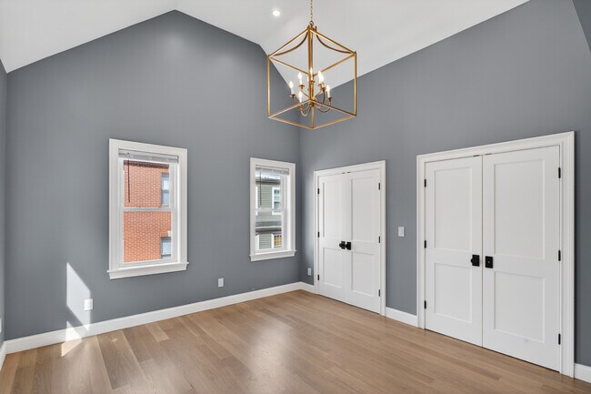 Building Photo - 17 Allston St