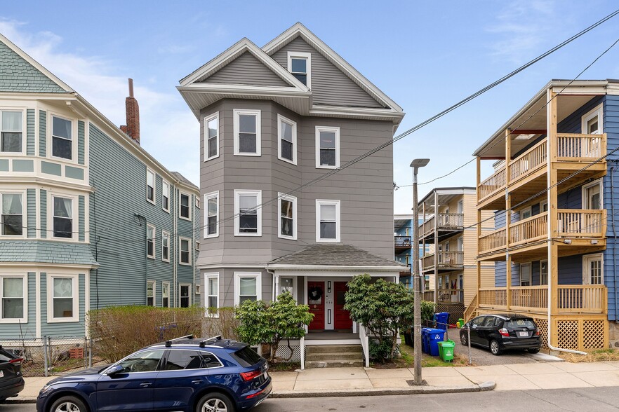Building Photo - 9 Spalding St