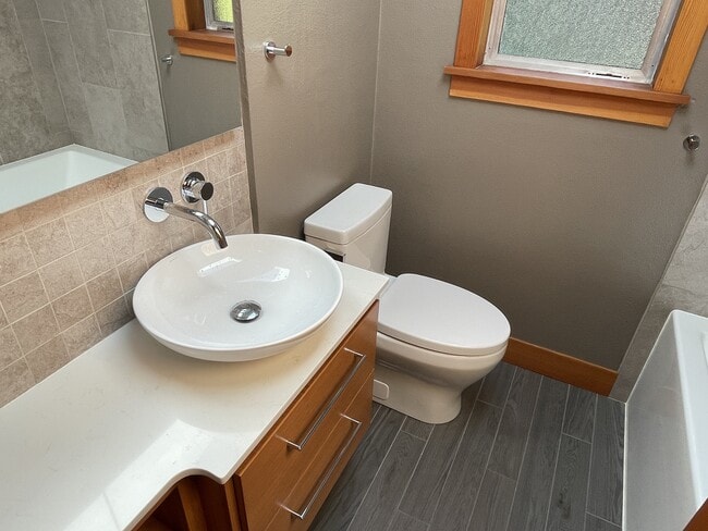 Building Photo - 6551 35th Ave SW