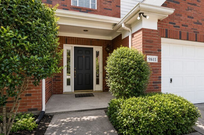 Building Photo - 9811 Sandtown Cir