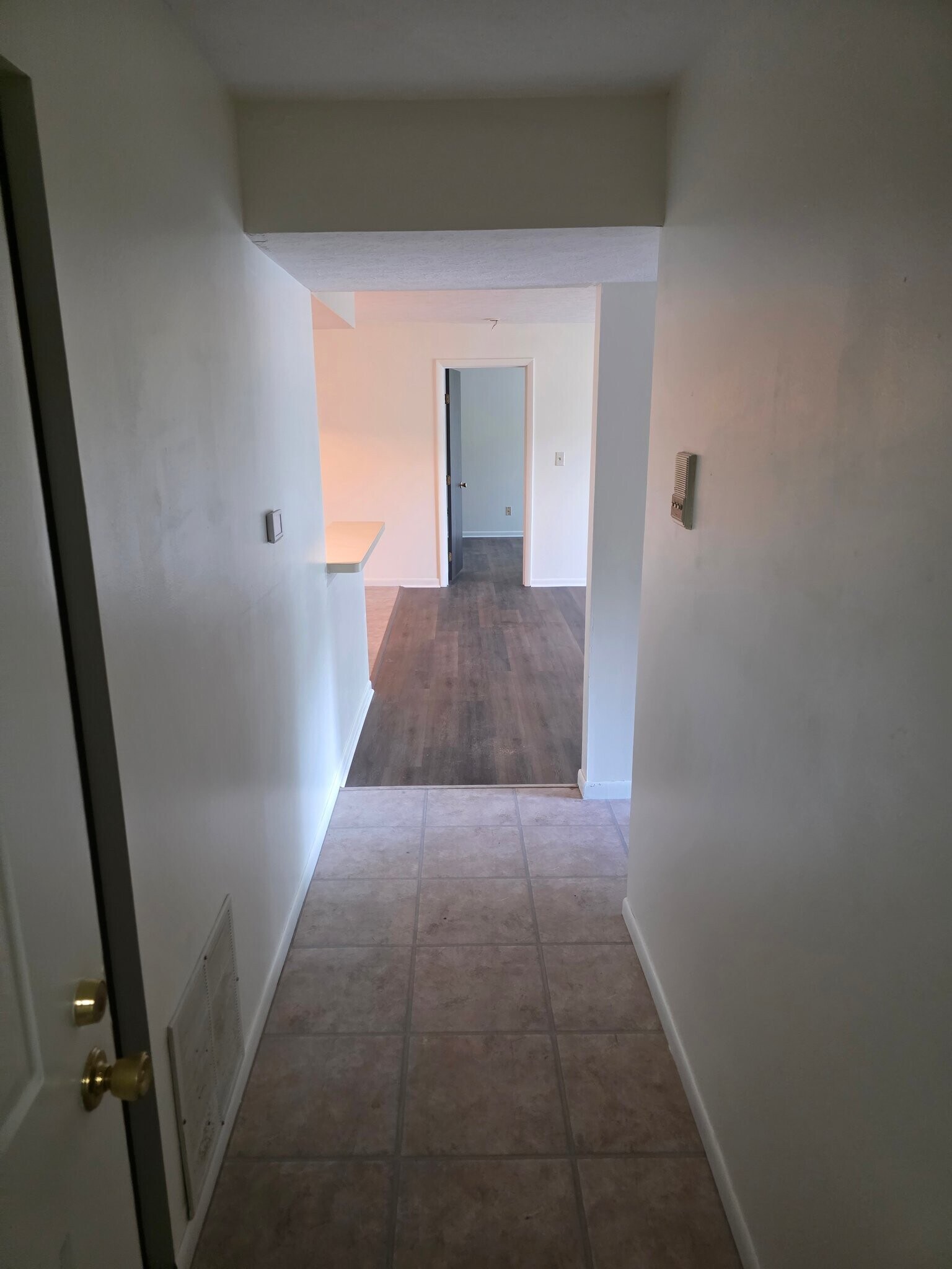 Building Photo - 1440 Hollow Run