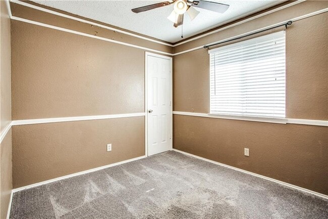 Building Photo - Beautiful Three Bedroom Home in Fort Worth!