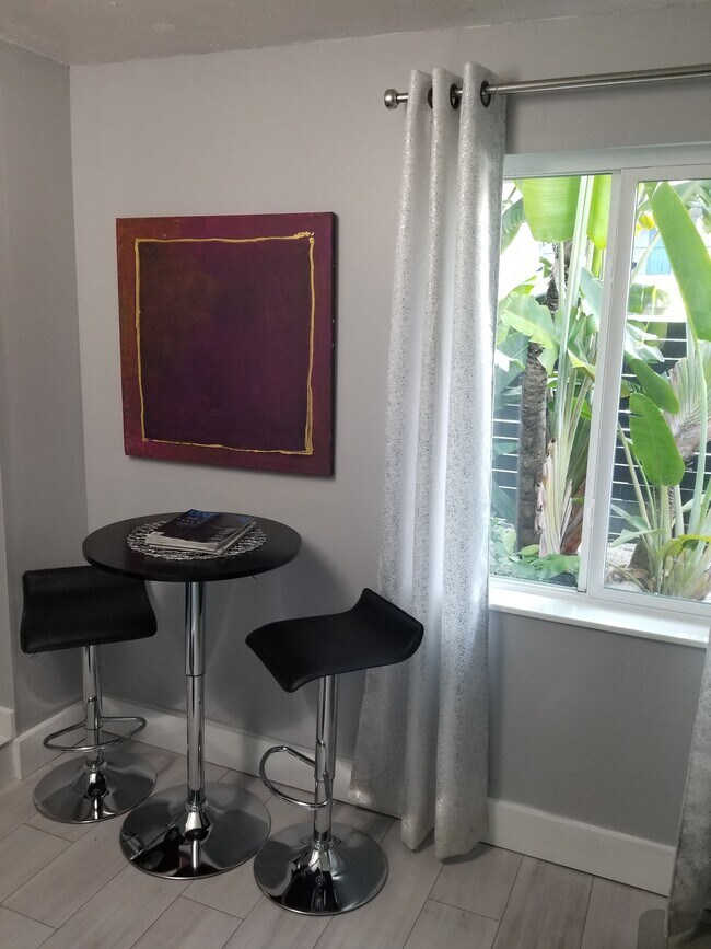 Small Office/sitting area - 1715 NE 11th St