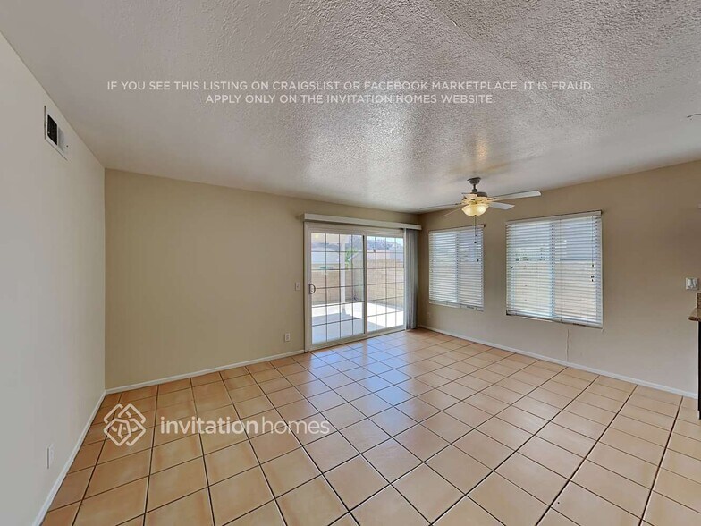 Building Photo - 27532 Camomile Ln