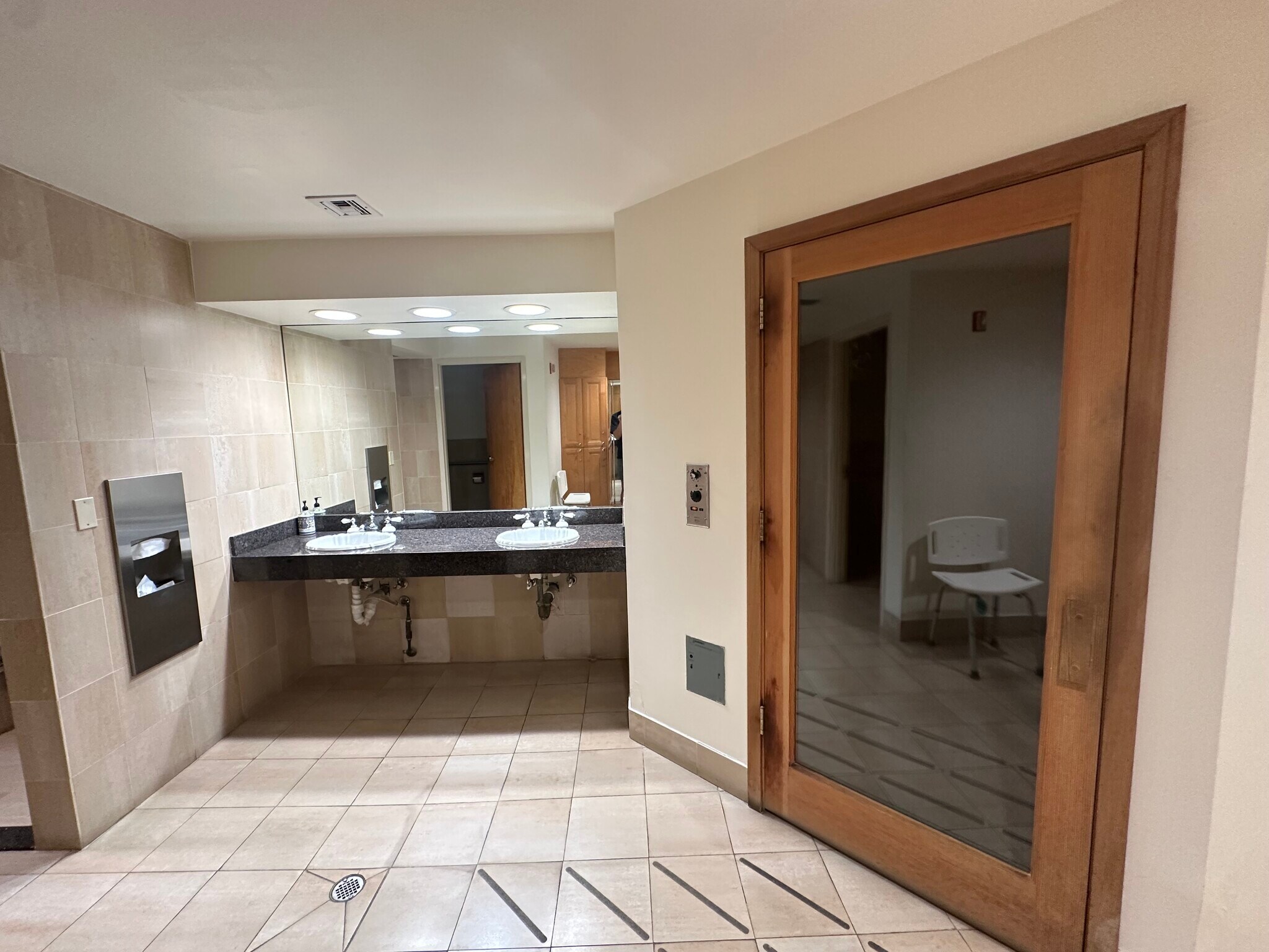 Sauna - 12222 Wilshire Blvd