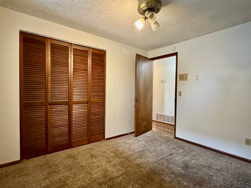 Building Photo - 510 E Dalke Ave