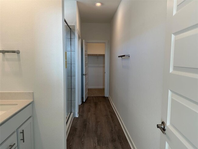 Building Photo - 8011 Linda Michelle Ln