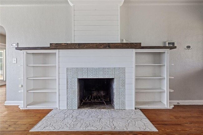 Building Photo - 4019 Moores Lake Rd