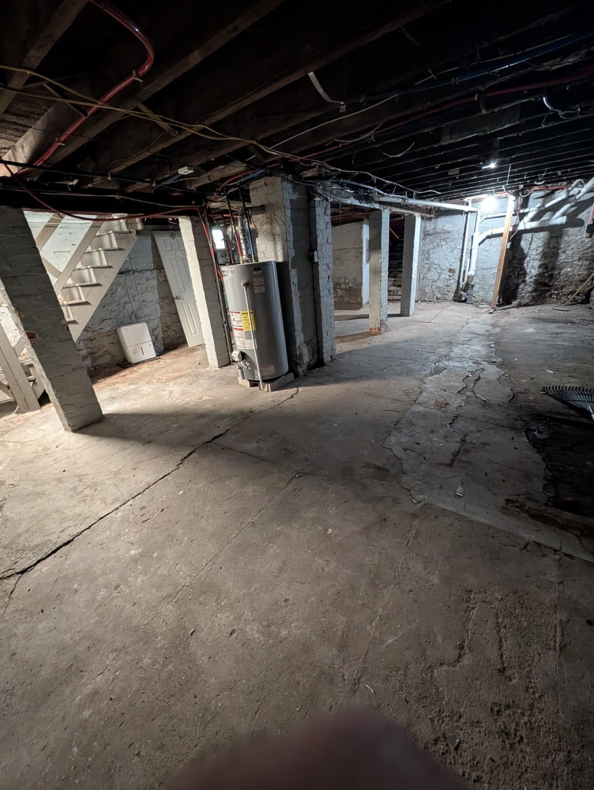 Building Photo - 253 W Ivy St