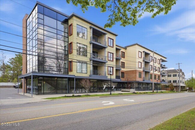 Building Photo - 116 West Ave