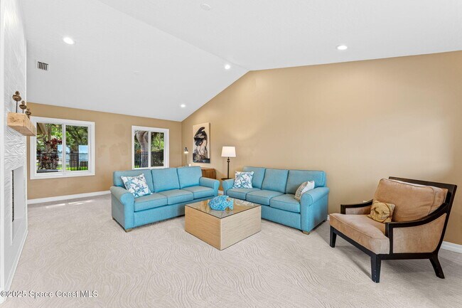 Building Photo - 2442 Newfound Harbor Dr