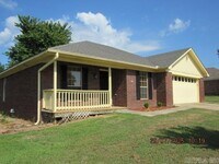 Building Photo - 2345 Remington Rd