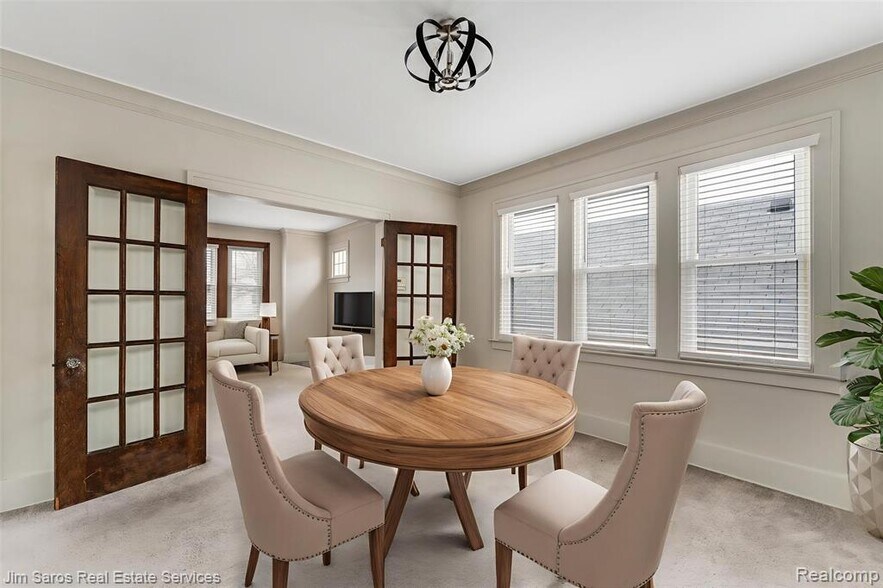 Building Photo - 1308 Beaconsfield Ave