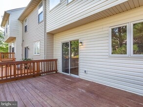 Building Photo - 6704 Dorothy Giles Ct