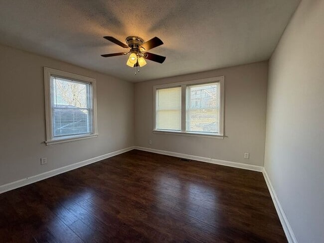 Building Photo - Spacious 4 Bedroom in North Nashville - Minutes from Downtown