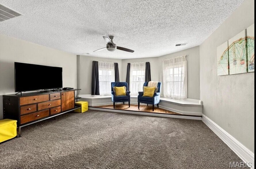 Building Photo - 5103 Waterman Blvd