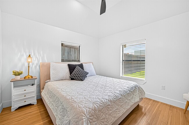 Building Photo - 5121 Locust St