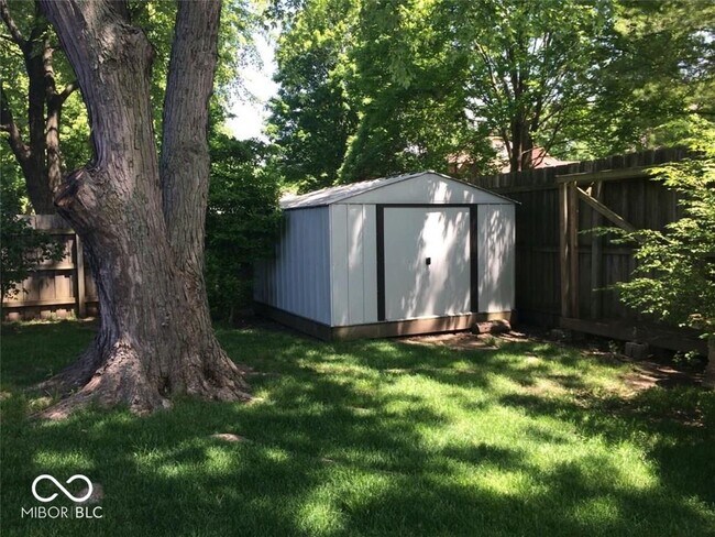 Building Photo - 108 Willowood Ln
