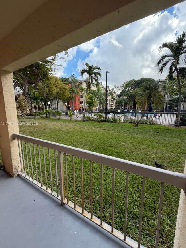 Building Photo - 8160 Geneva Ct