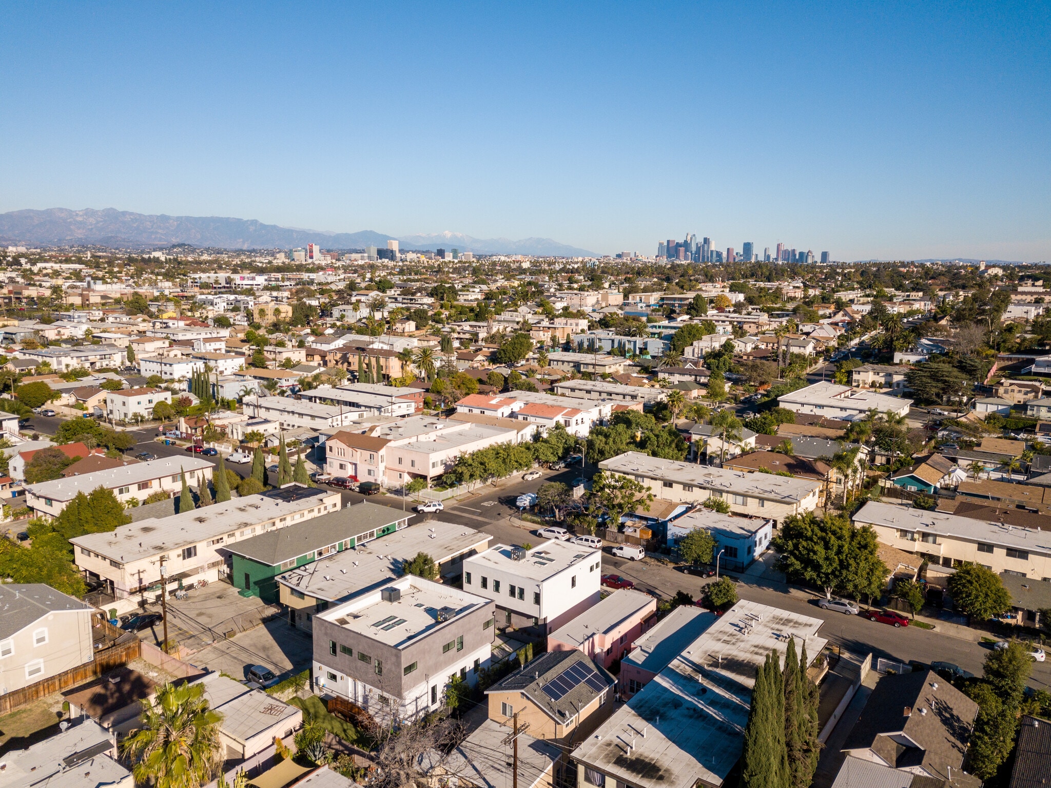 Building Photo - 1807 S Longwood Ave