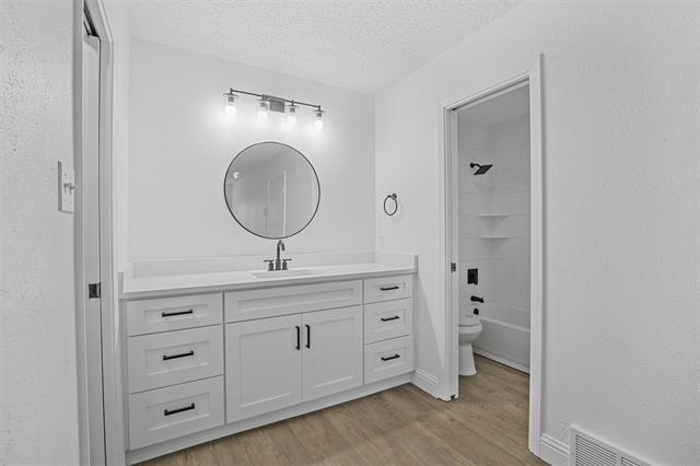 Building Photo - 3524 Shady Valley Dr