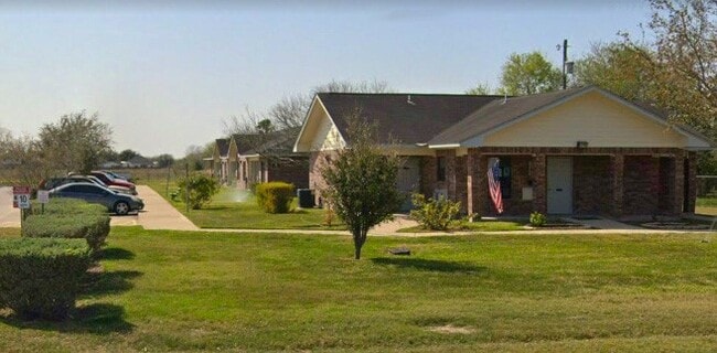 Building Photo - 1119 S Tower Rd