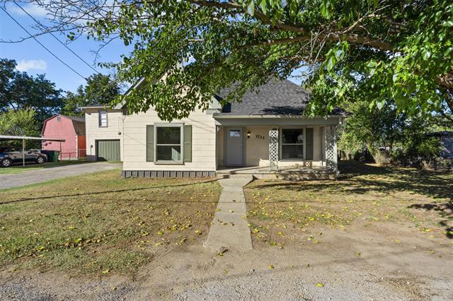 Primary Photo - 1711 Halsell St