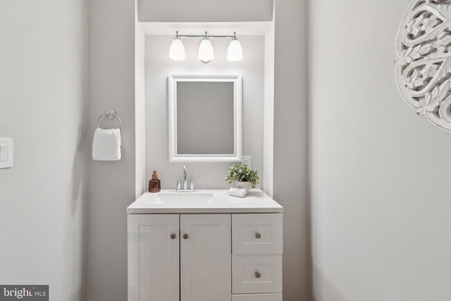 Building Photo - 4914 22nd St N