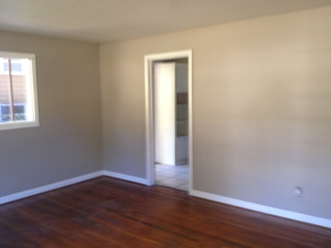 Building Photo - **ON HOLD**Total Electric** East Columbus, GA 3 Bedroom / 1 Bathroom Home for Rent***