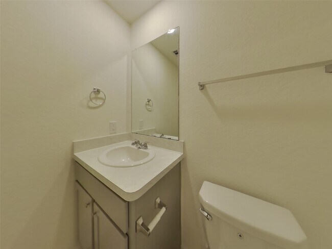Building Photo - 17588 Rosewood Manor Ln