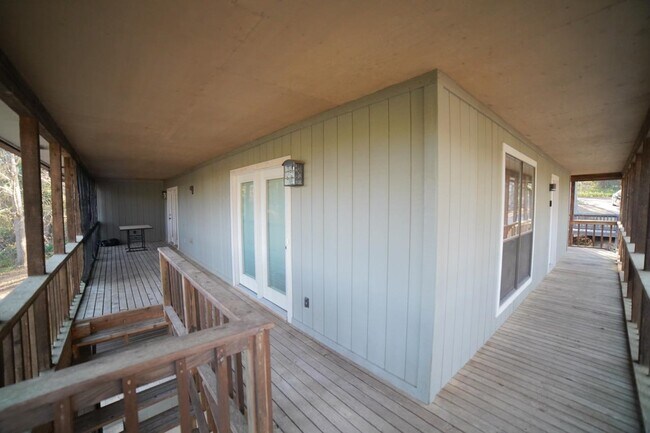 Building Photo - 3384 Barrow Hill Trail