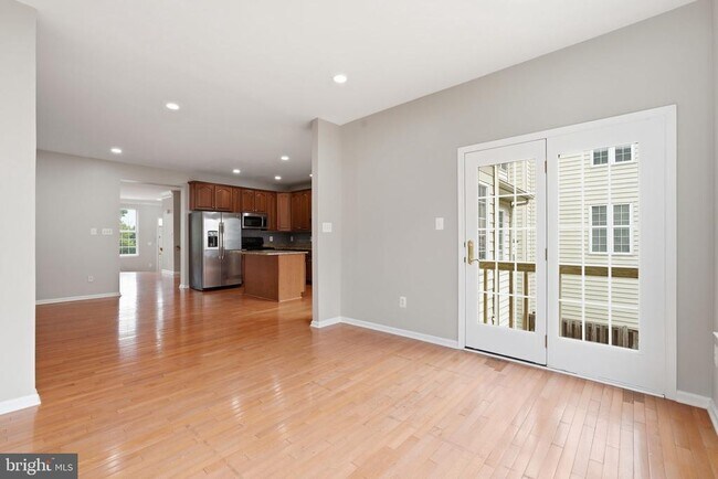 Building Photo - 25196 Whippoorwill Terrace