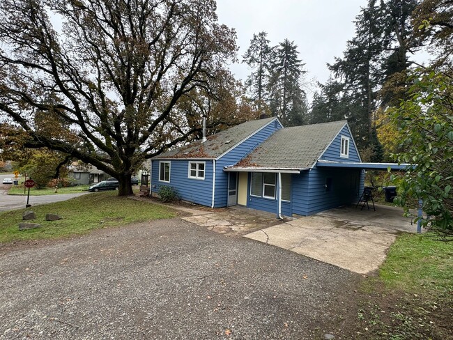 Primary Photo - 2 Dwellings on Same Lot