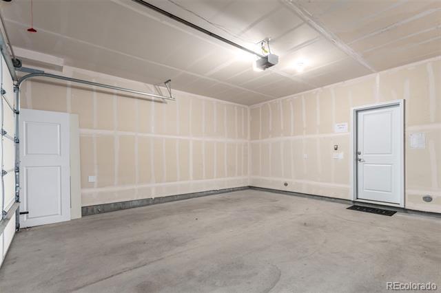 Building Photo - 8417 Rizza St