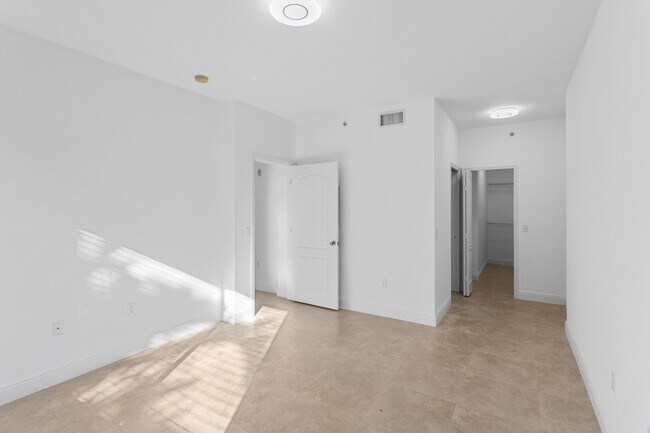 Building Photo - 11029 Legacy Blvd