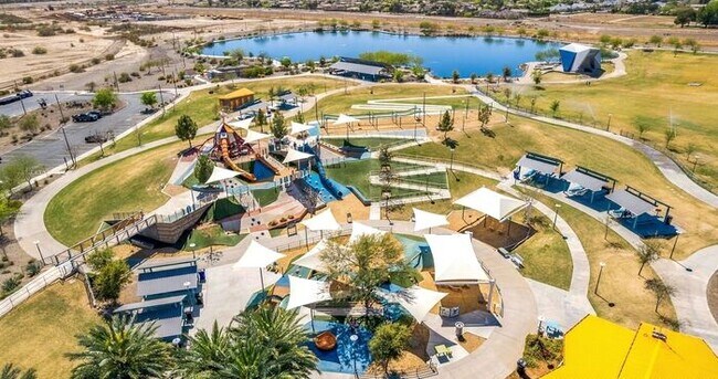 Building Photo - Gilbert 5-Bedroom Home with Pool, Loft & Primary Suite Downstairs – Minutes from Gilbert Regional...
