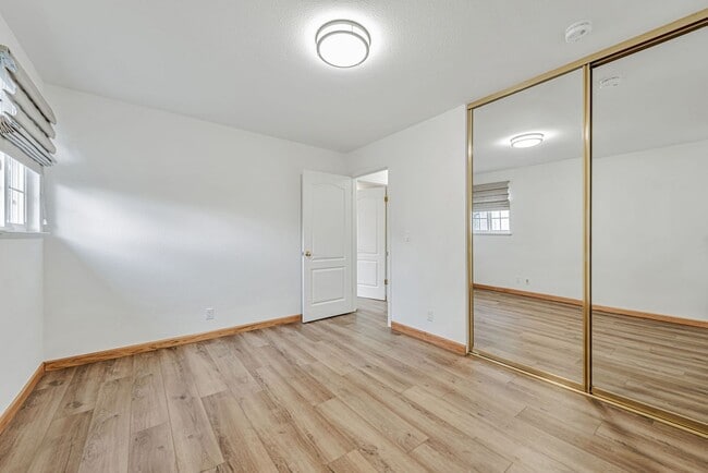 Building Photo - 14352 New Jersey Ave