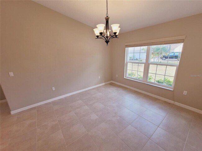 Building Photo - 5 Bowie Pl